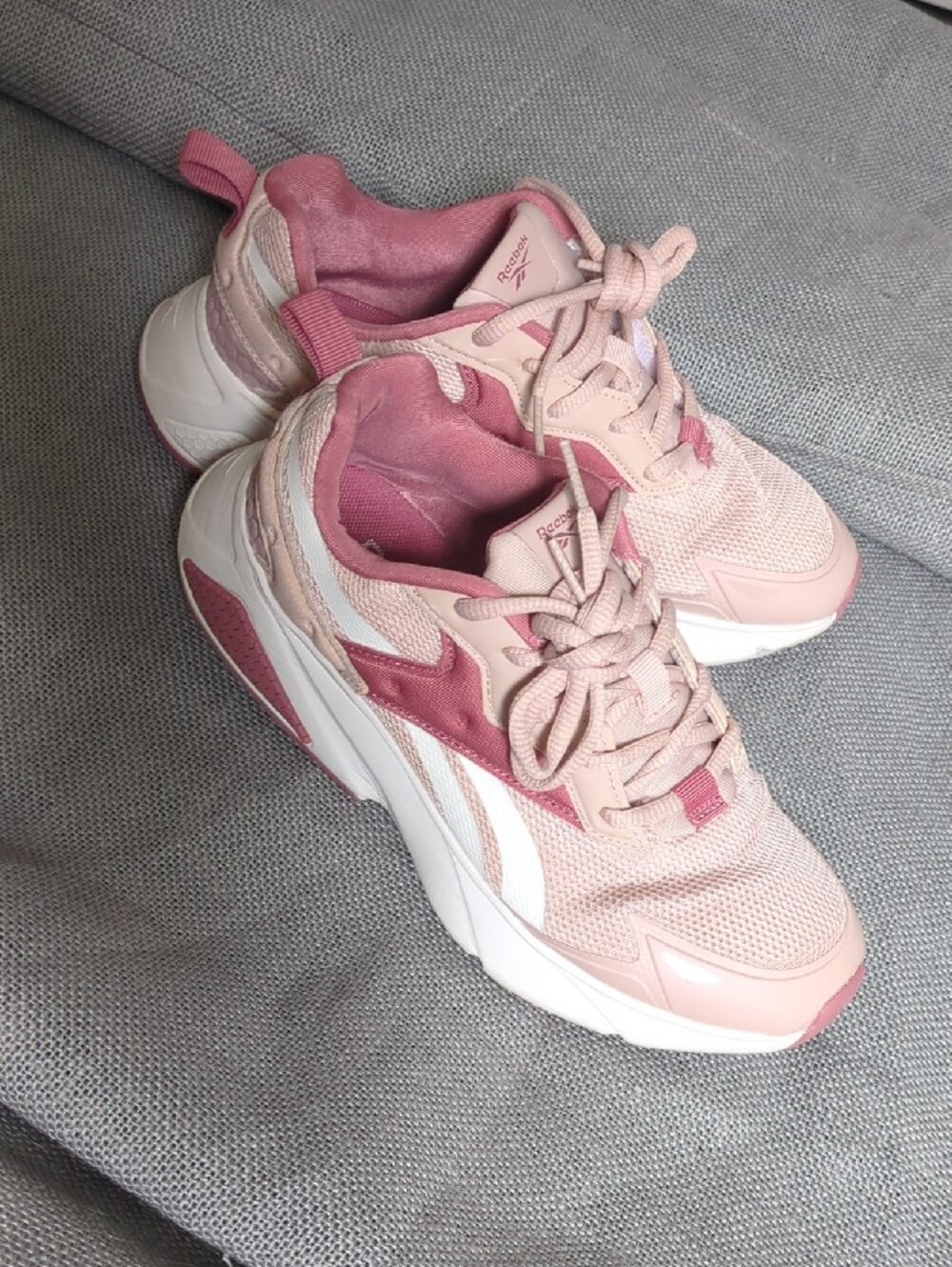 Reebok Women's Light Pink Mesh Fashion Sneakers